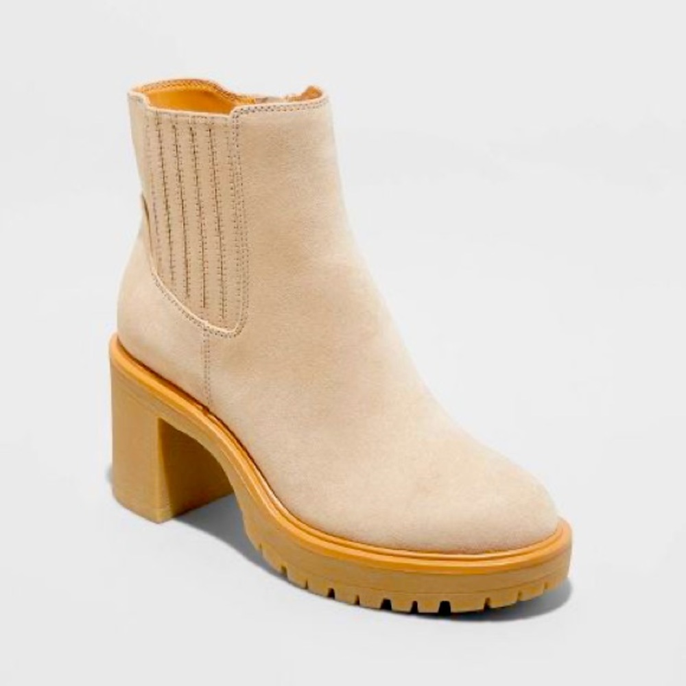 Target Women's Katrina Platform Boots - Universal Thread